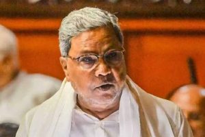 KarnatakaHighCourt-CMSiddaramaiah