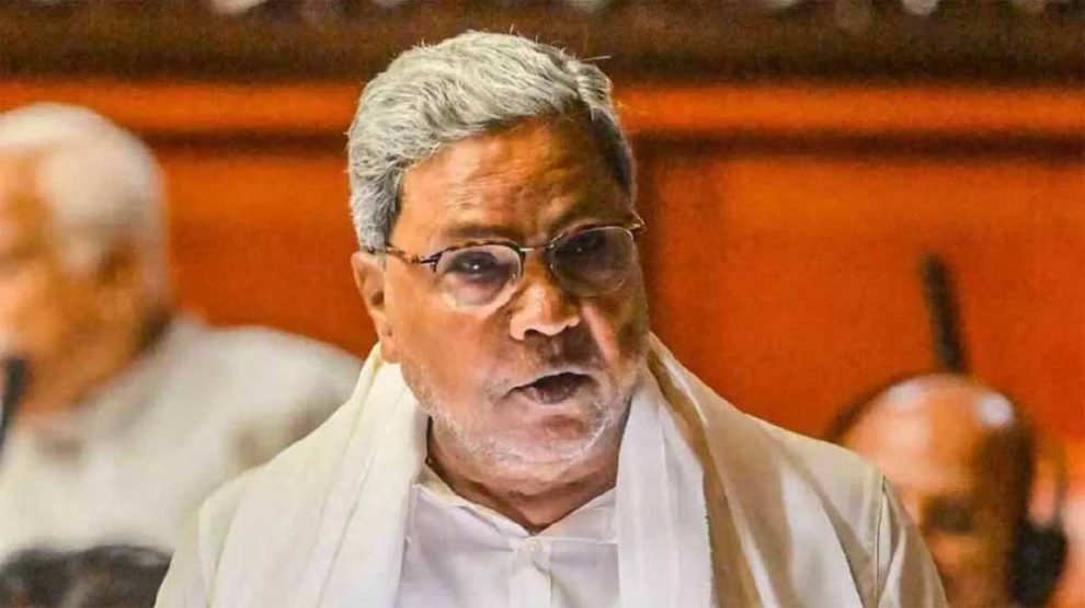 KarnatakaHighCourt-CMSiddaramaiah