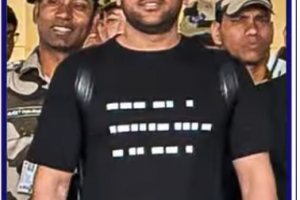 MS DHONI